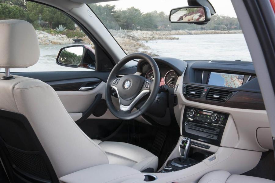  BMW X1 2013 года  (фото 70 из 177)